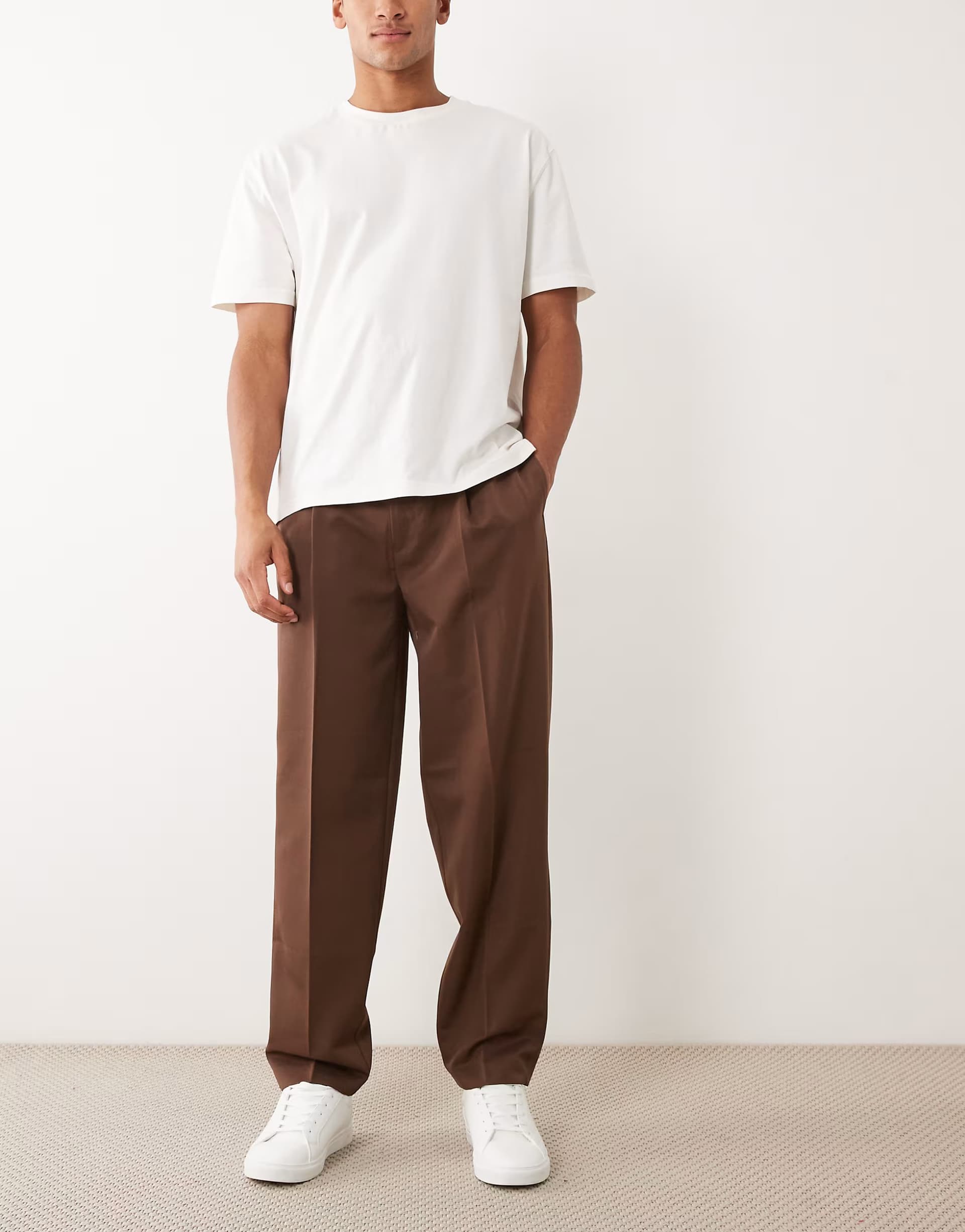 ASOS ASOS DESIGN smart pleated oversized tapered trousers in dark brown