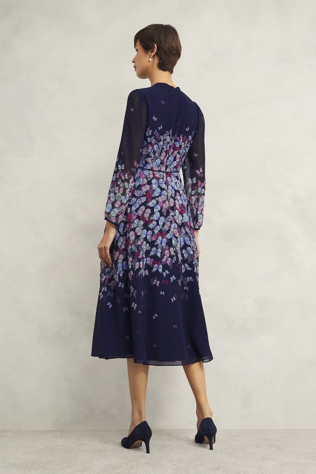 Hobbs London Hobbs London Women's Aurora Long Sleeve V-Neck Midi Dress in Navy - 4