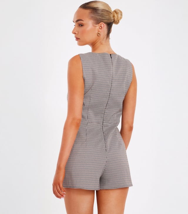 Quiz Women's Brown Checked Square Neck Playsuit Quiz New Look - 3