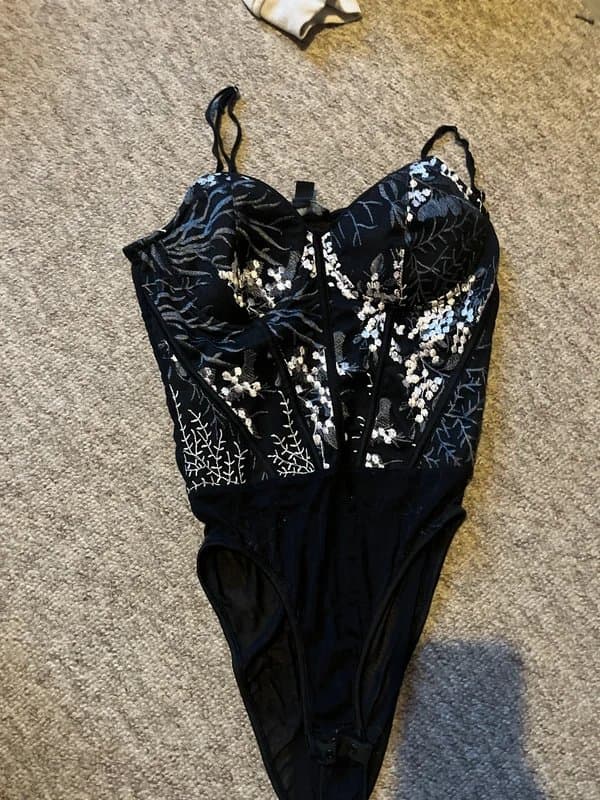 New Look Embroidered leotard top