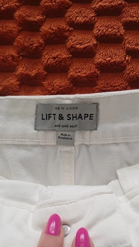 New Look Lift and Shape cropped jeans - 1
