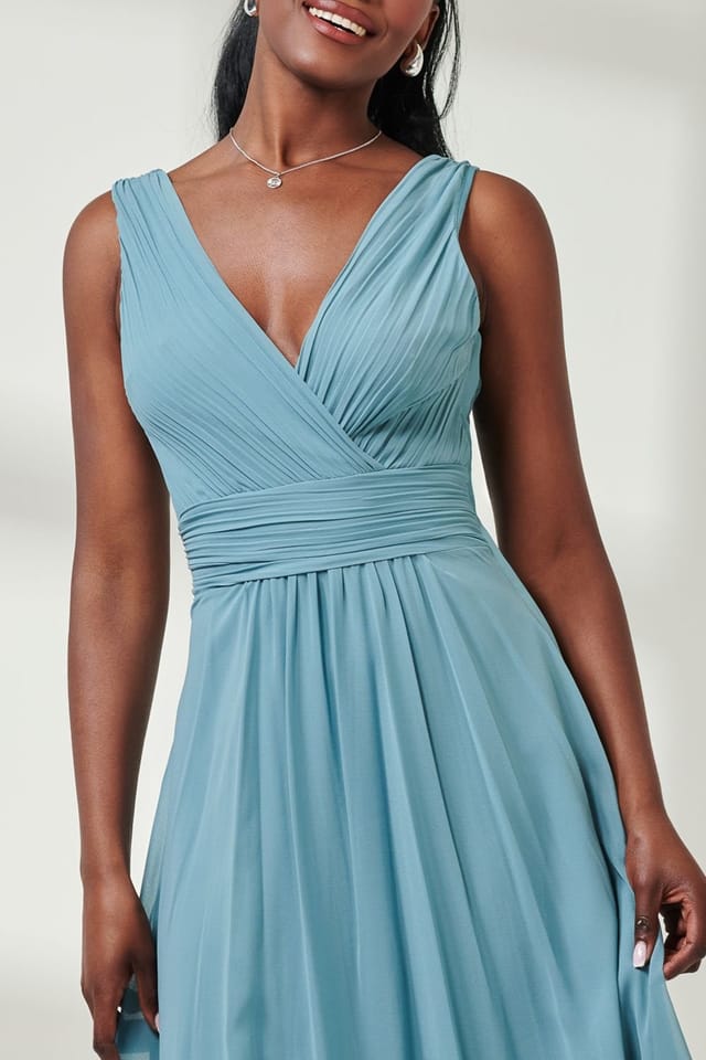 Jolie Moi Jolie Moi Women's Pleated Bodice Chiffon Maxi Dress in Pale Green - 3