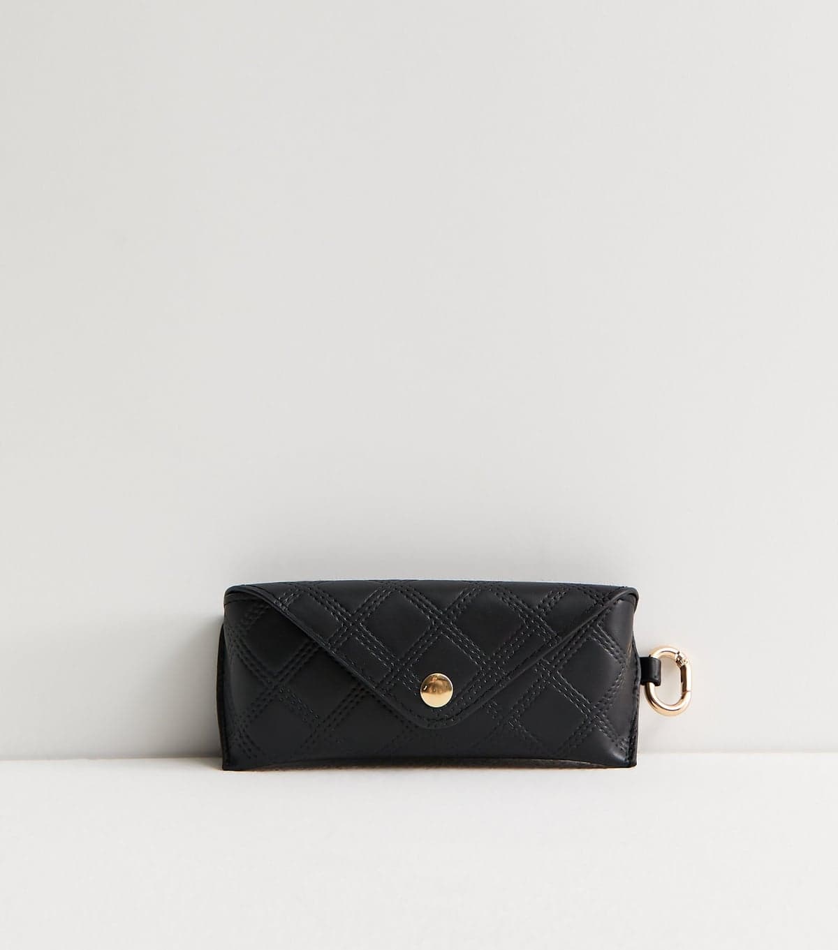 New Look Black Quilted Hardshell Popper Sunglasses Case New Look