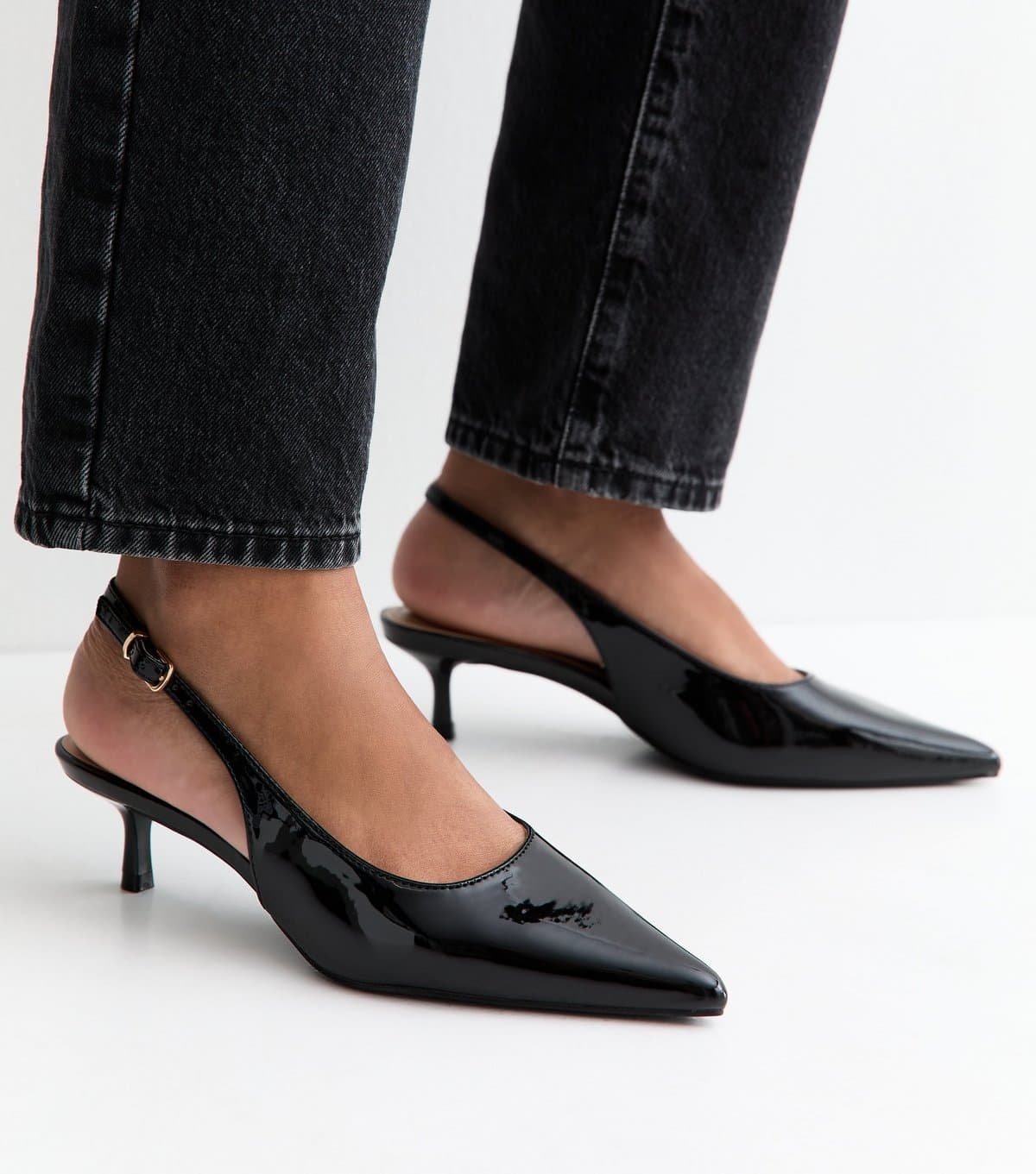 New Look Women's Truffle Black Patent Leather Kitten Heel Slingback Pumps New Look