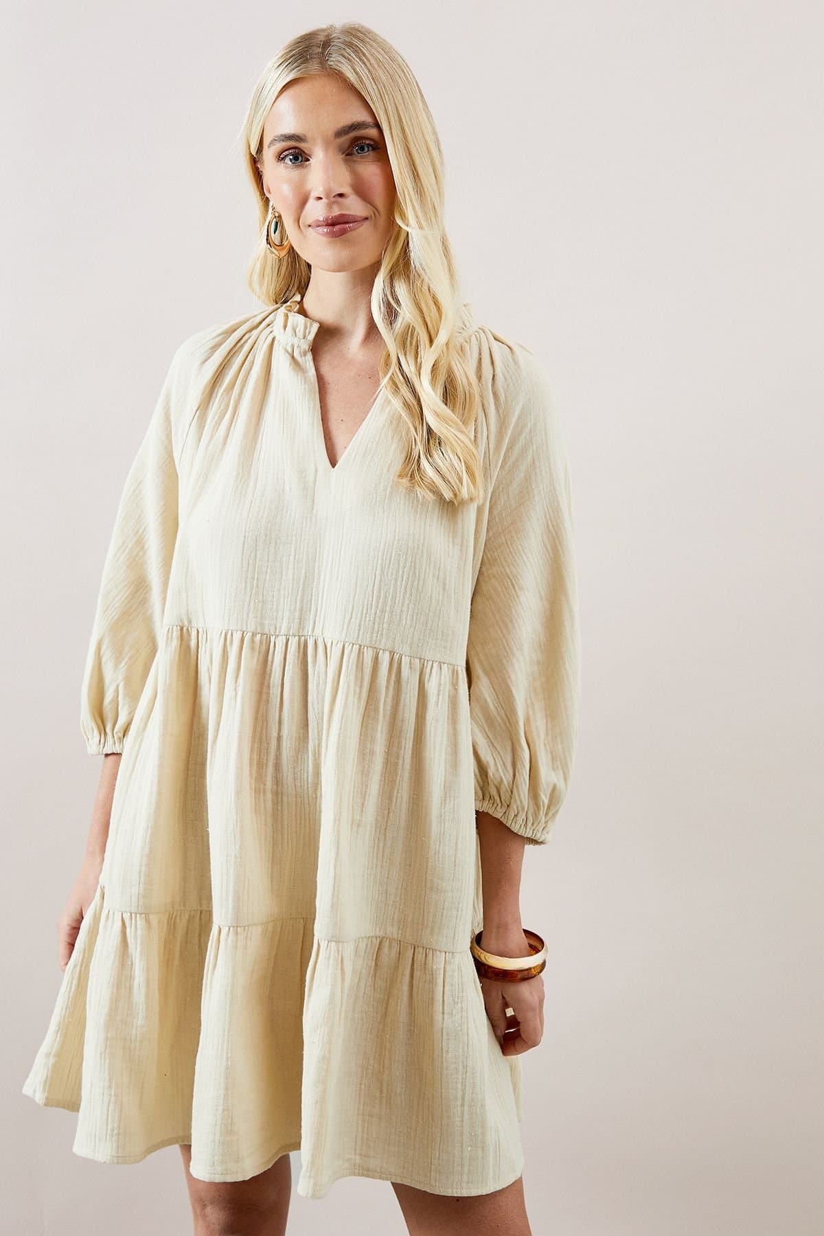 Wallis Wallis Women's Petite Textured Tiered Smock Dress in Stone