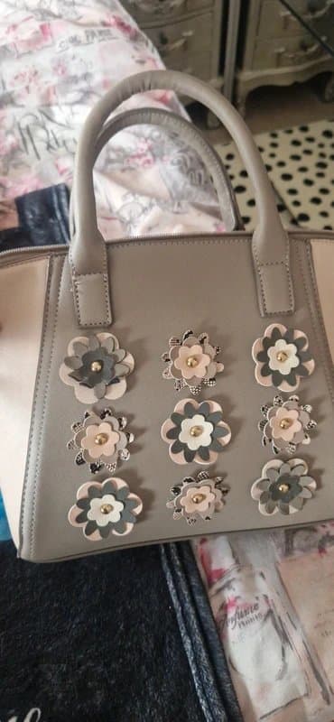 New Look Floral handbag