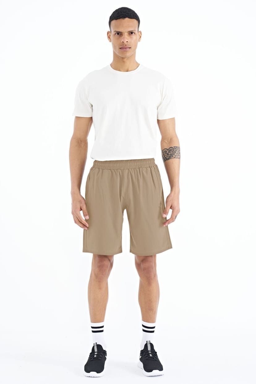 Tommy Life Tommy Life Men's Regular-fit Wide-leg Shorts in Khaki - 1