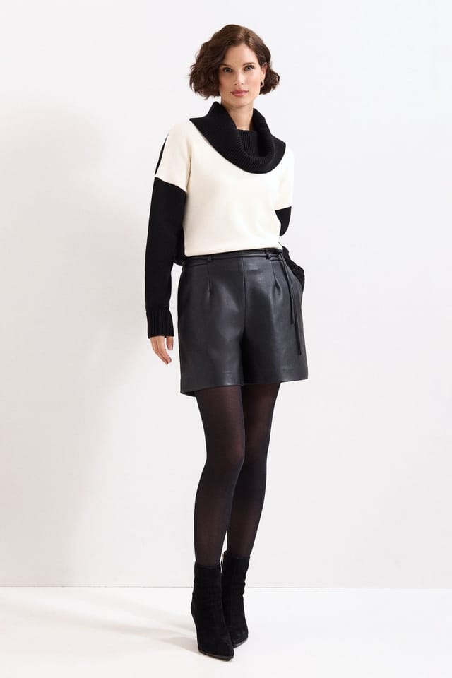 Phase Eight Phase Eight Women's Finlay Faux Leather Short in Black - 3