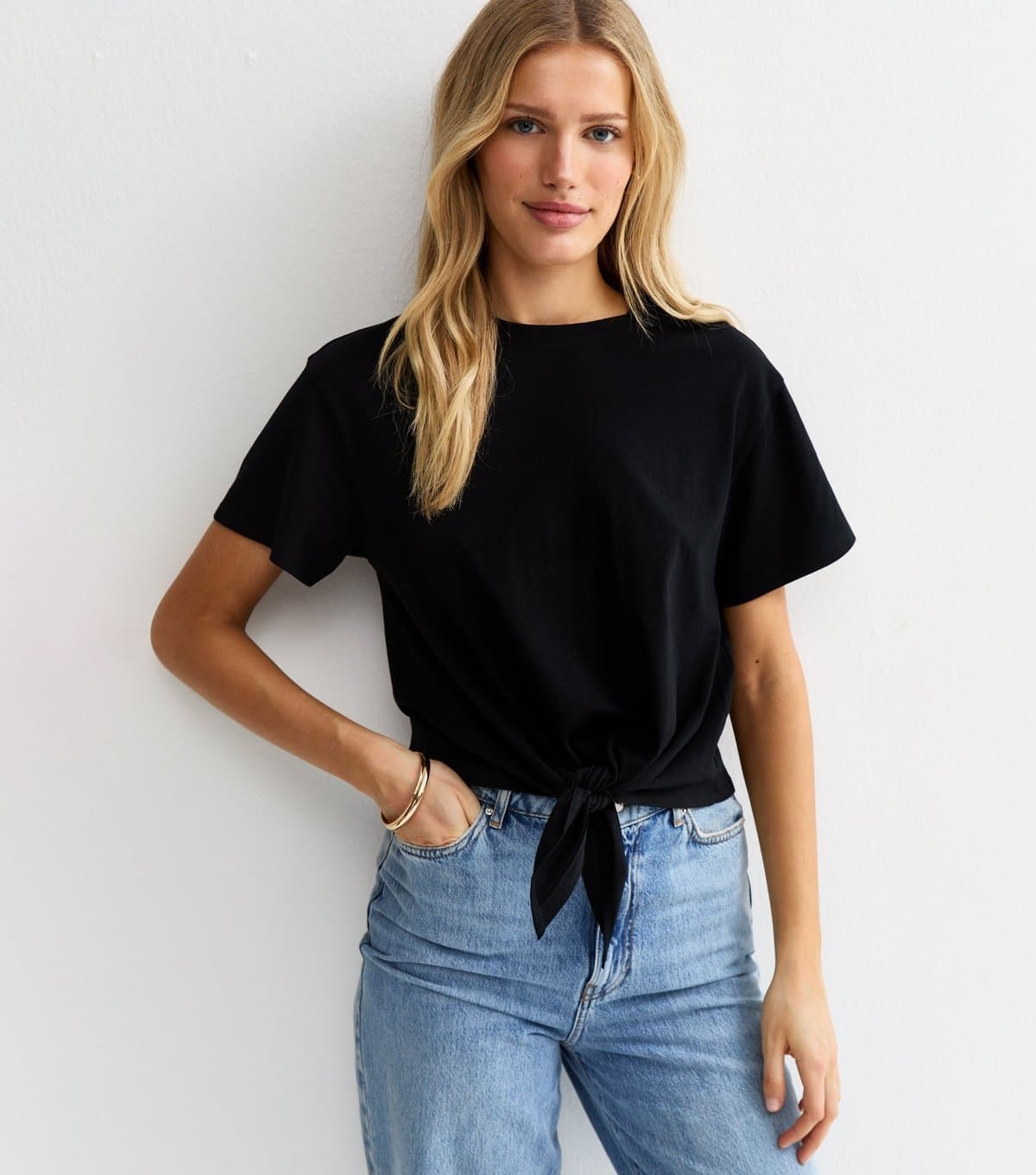 New Look Women's Black Tie Front T-Shirt New Look