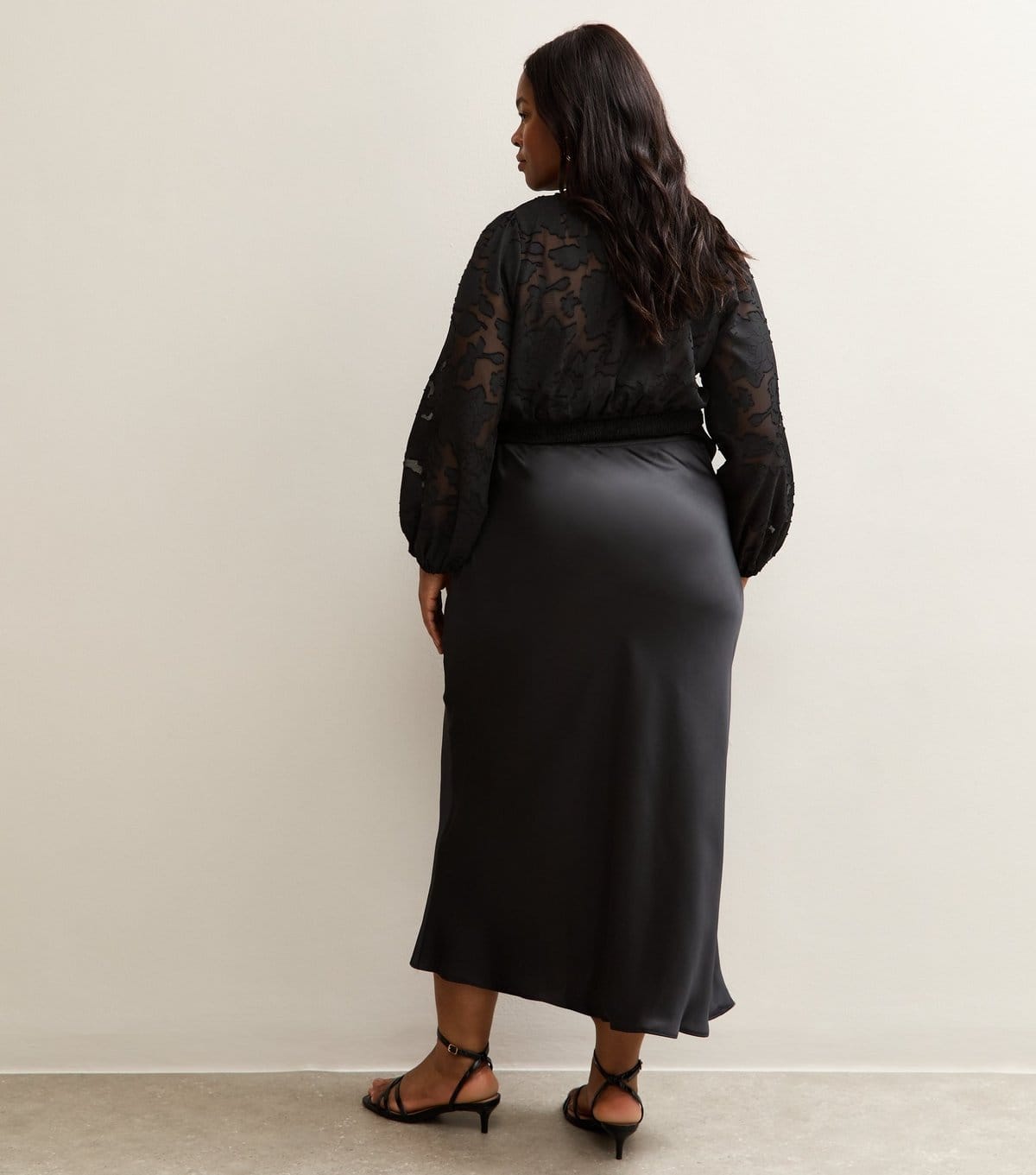 New Look Women's Plus Size Black Satin Bias Cut Midi Skirt Curves New Look - 4