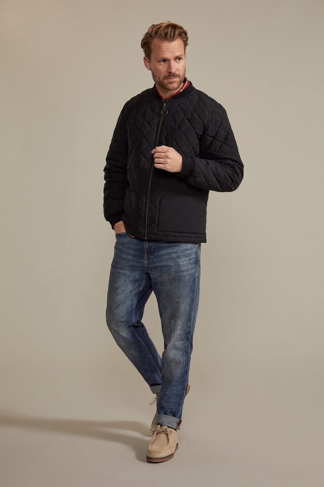Hinter & Hobart Hinter & Hobart Men's 'Pembroke' Lightweight Water Resistant Casual Full Zip Quilted Jacket in Black - 2