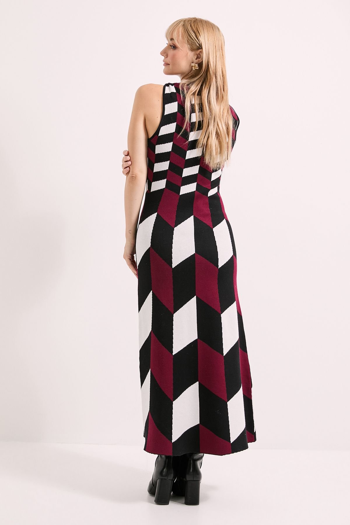 Principles Principles Women's Mono Geo Neck Trim Knitted Dress - 3