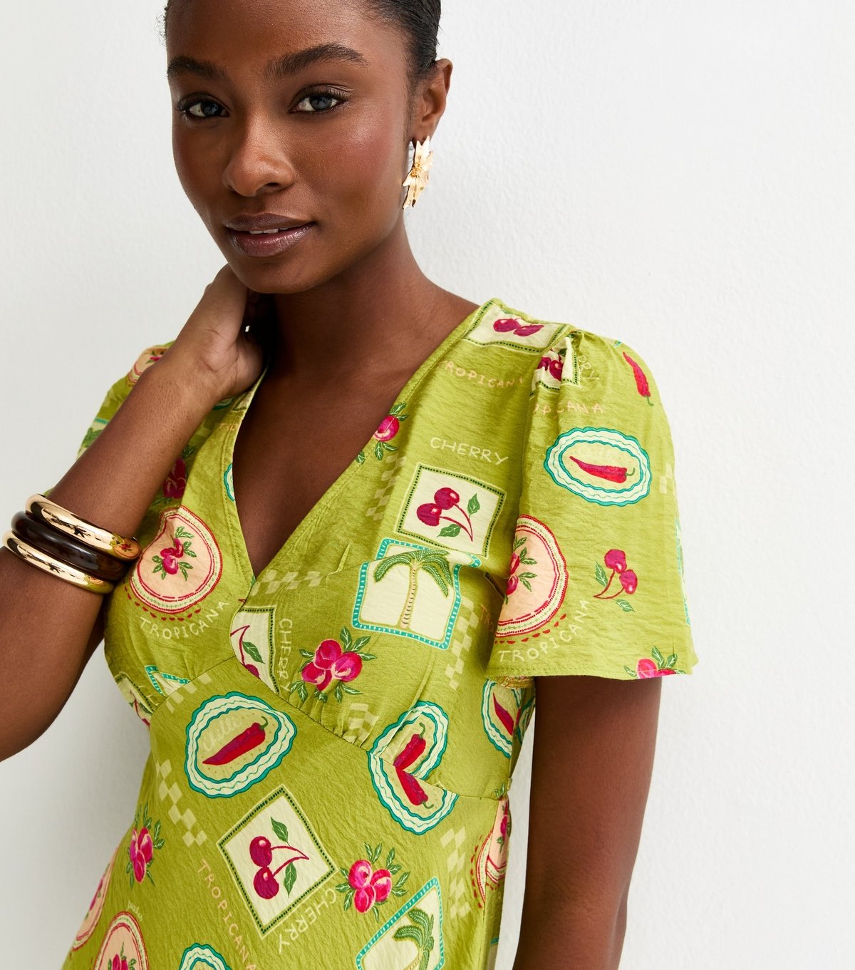 New Look Women's Green Fruit Print Tiered Midi Tea Dress New Look - 3