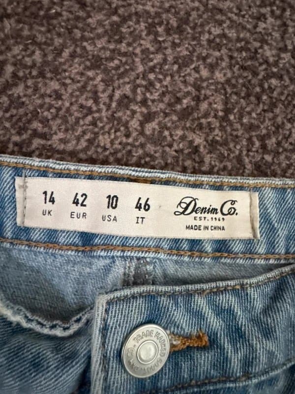 Denim Co Denim Co. Embroidered Denim Skirt – Light Wash – UK 14