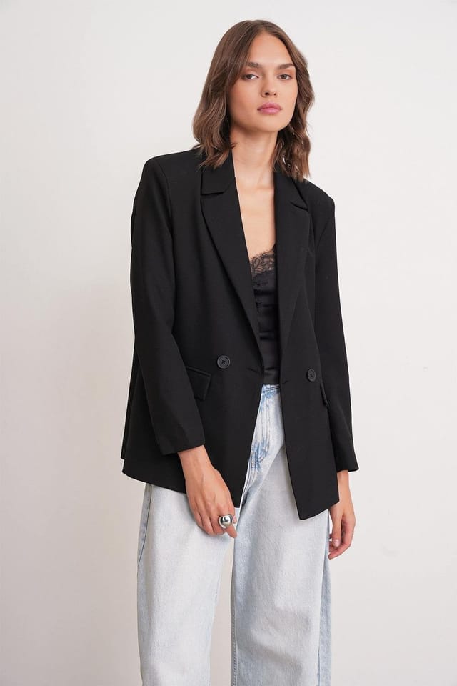 MixRay MixRay Women's Long Sleeve Buttoned Blazer in Black - 3