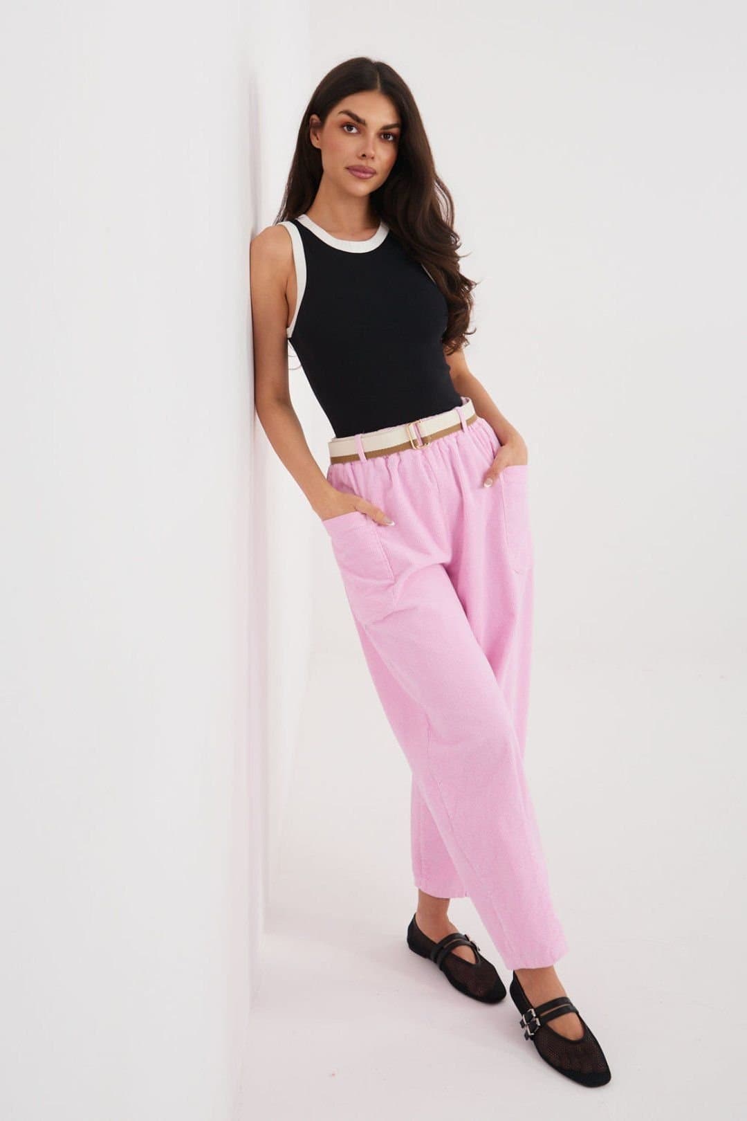 Love Lace Love Lace Women's High Waisted Carrot Cut Corduroy Trousers in Pink