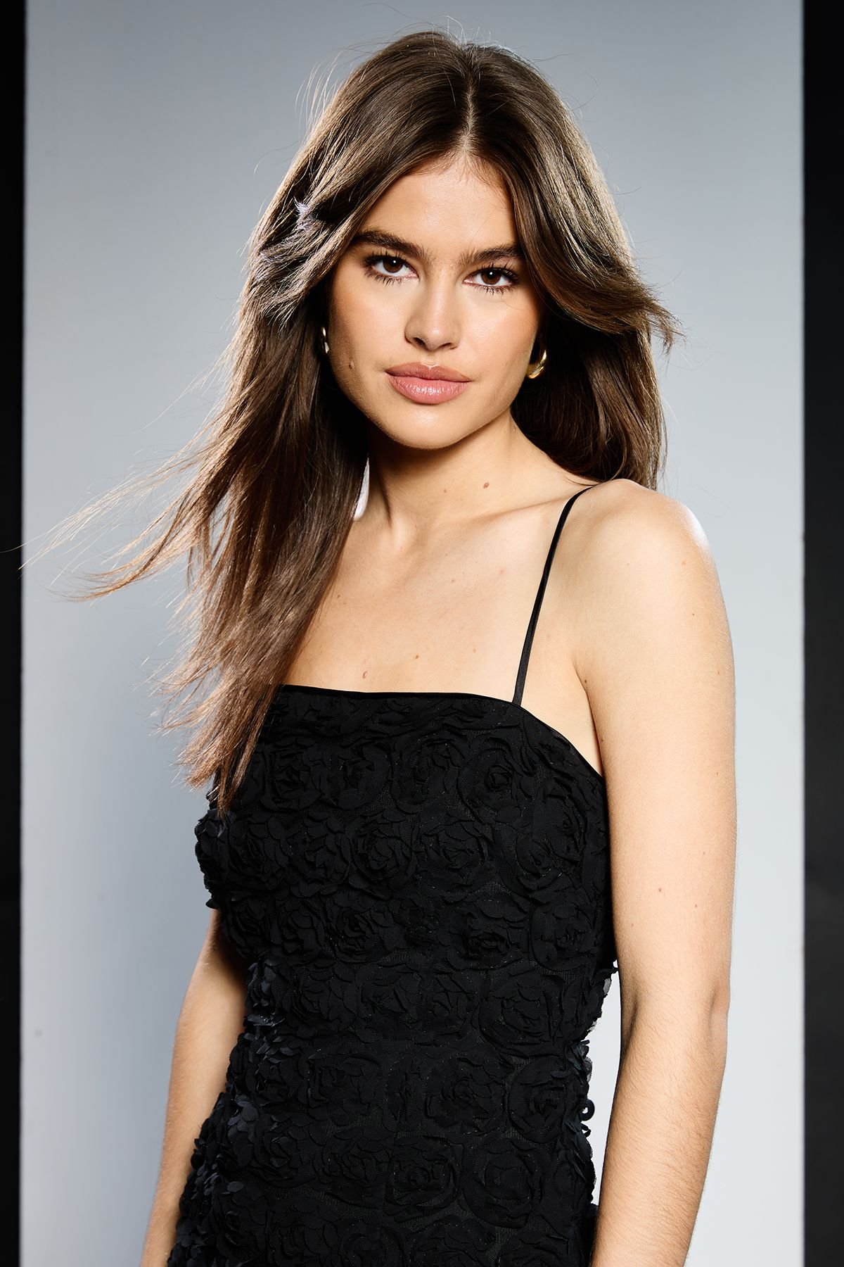 RUNWAY 1.8.1.8 RUNWAY 1.8.1.8 Women's Rose Embellished Mesh Mini Dress in Black - 4