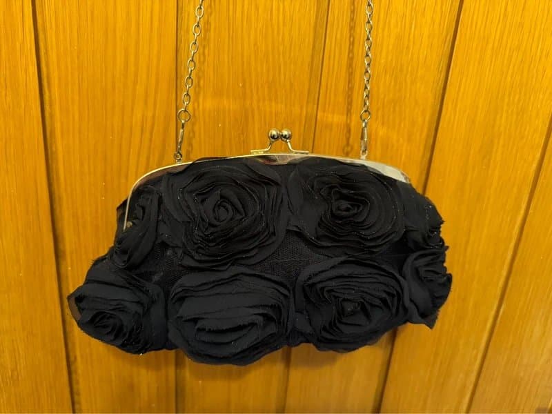 New Look Navy bag with flowers on in chiffon
