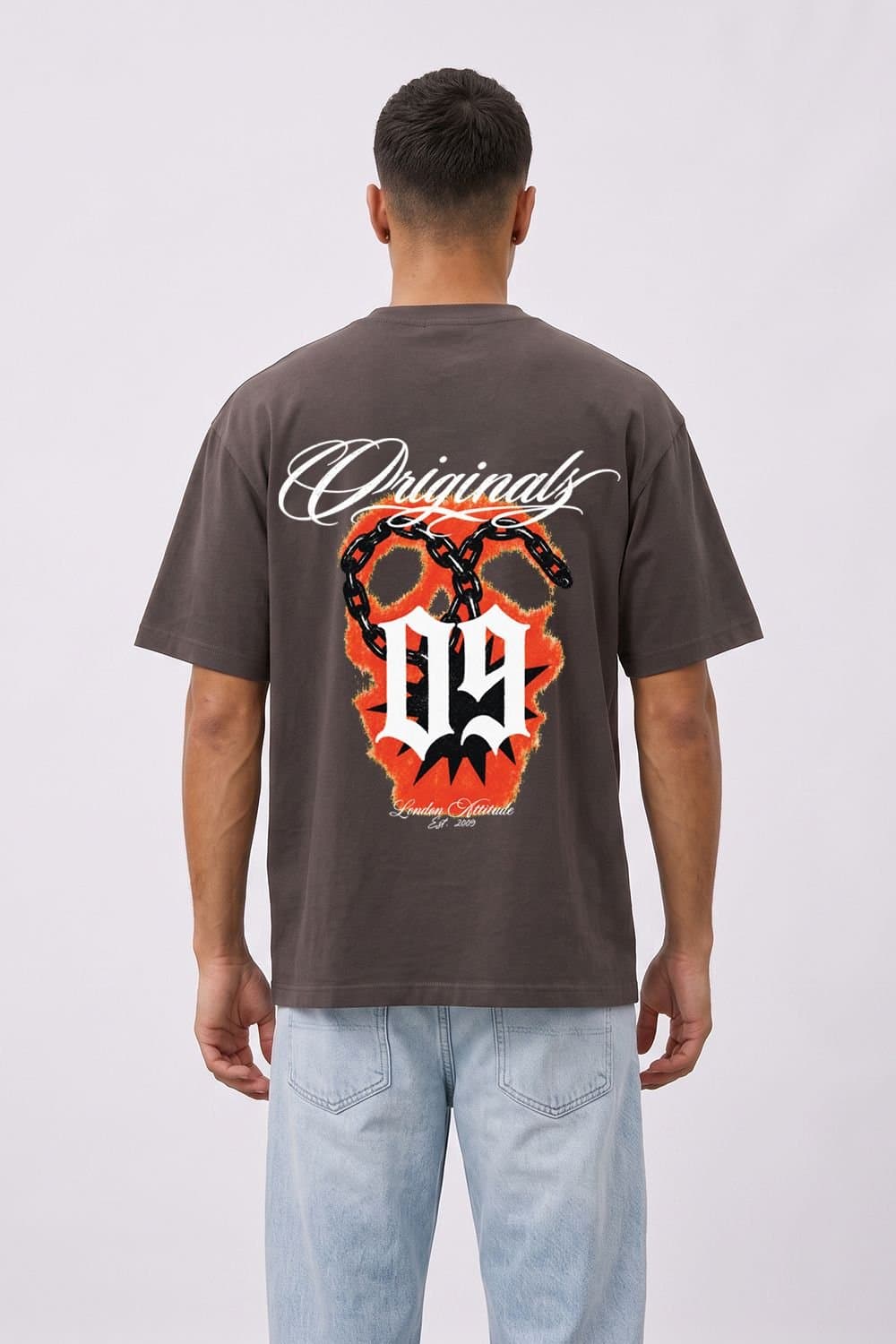 LONDON ATTITUDE LONDON ATTITUDE Men's Originals 09 Oversized Heavyweight Printed T-Shirt in Chocolate