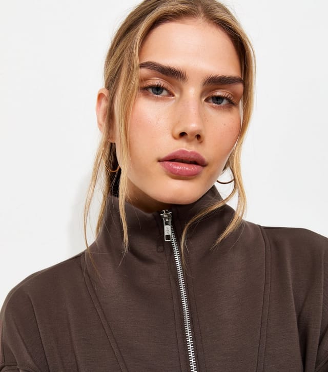New Look Women's Premium Brown Three Quarter Zip Sweatshirt New Look - 2