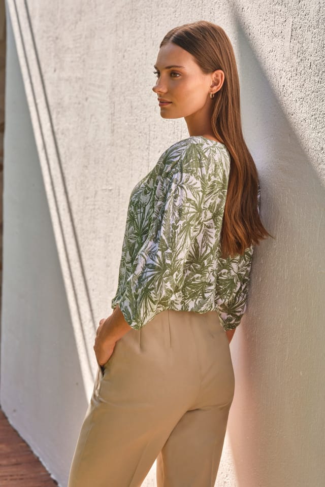 Pure Collection Pure Collection Women's Linen 3/4 Sleeve in Light Green - 3