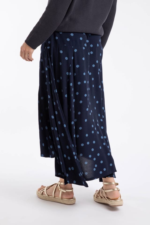 Weird Fish Weird Fish Women's Florino Printed Asymmetric Skirt in Dark Navy - 3