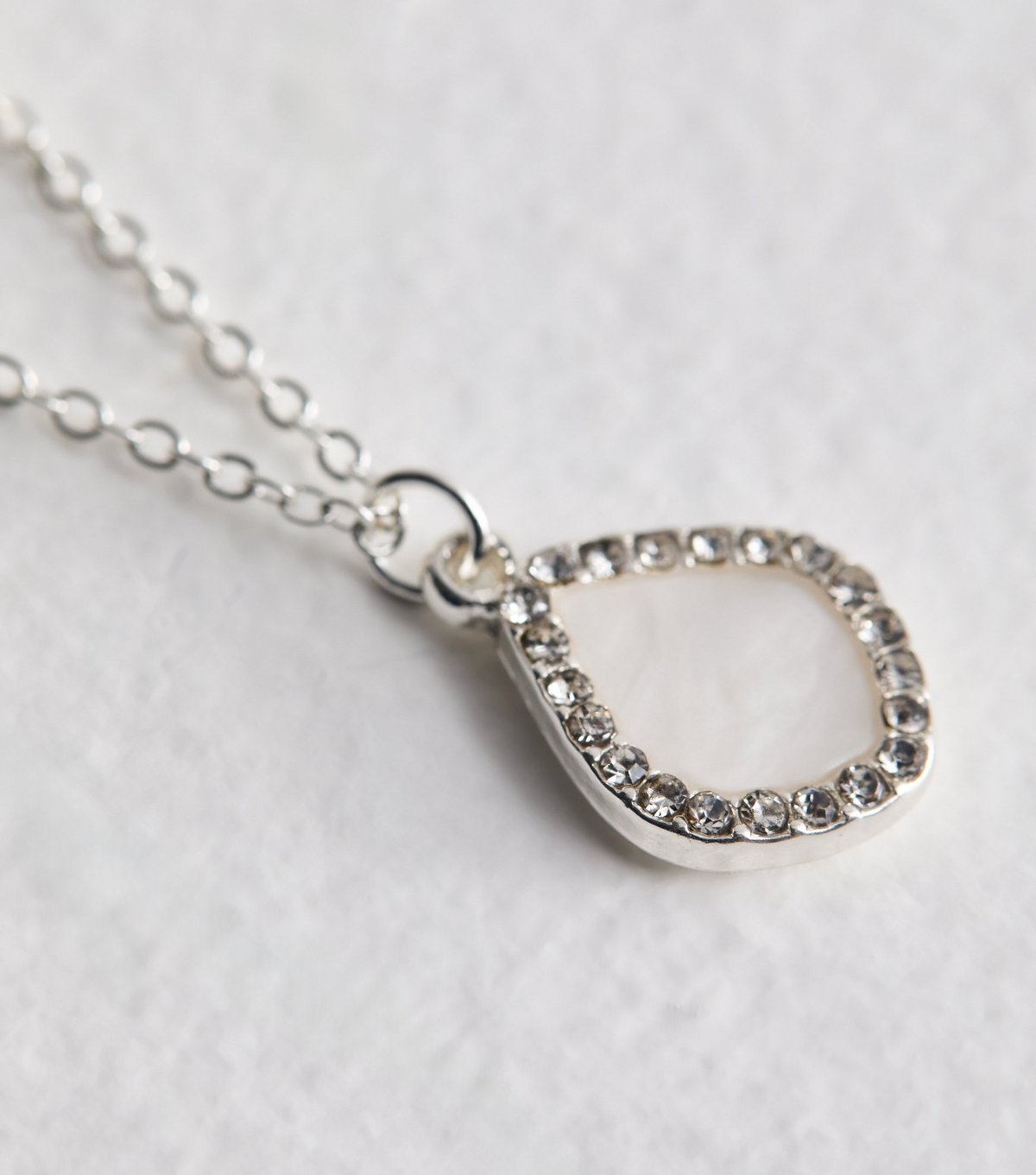 New Look Silver Plated Kite Pendant Necklace New Look - 4