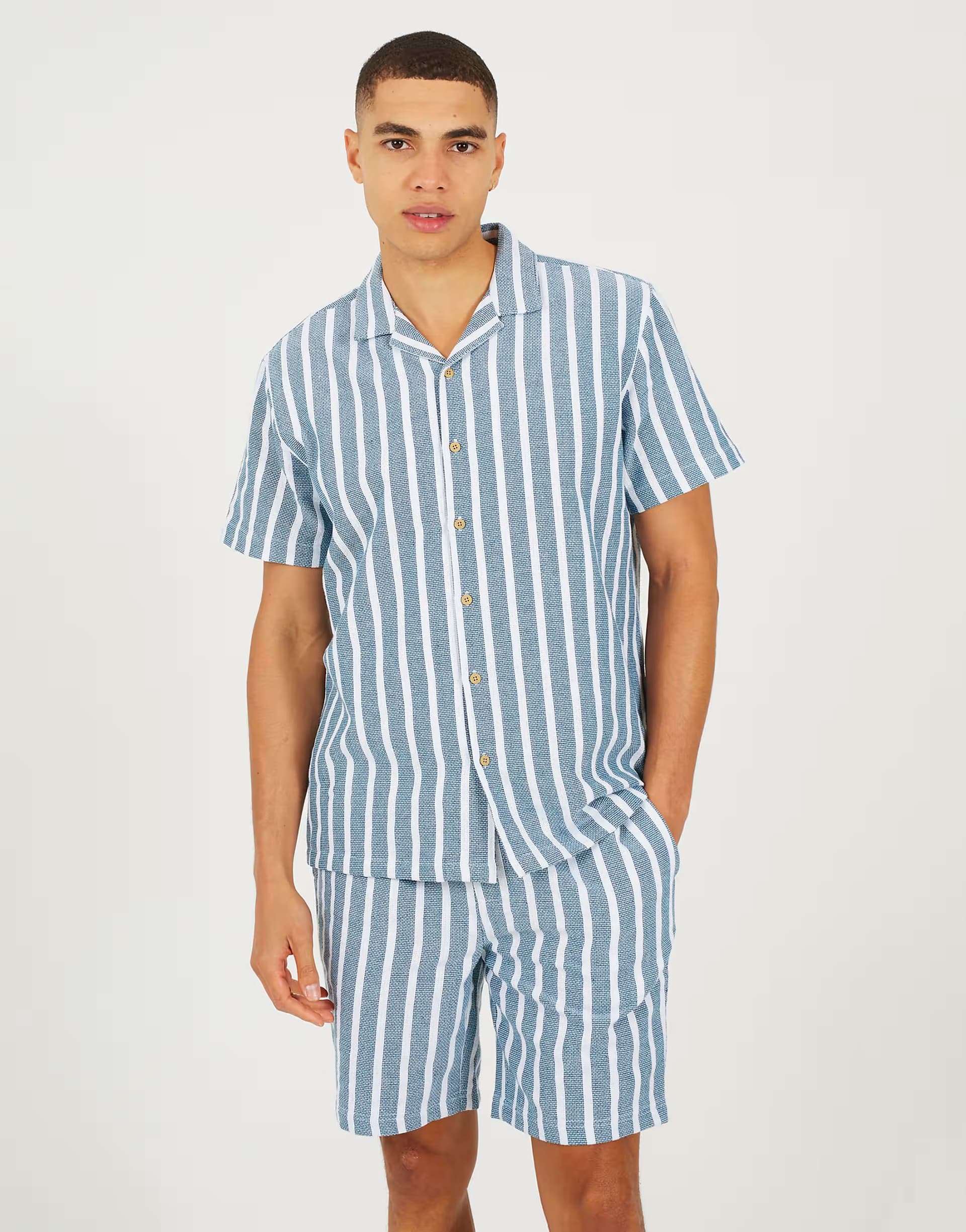 ASOS Brave Soul Regular fit revere collar shirt in green