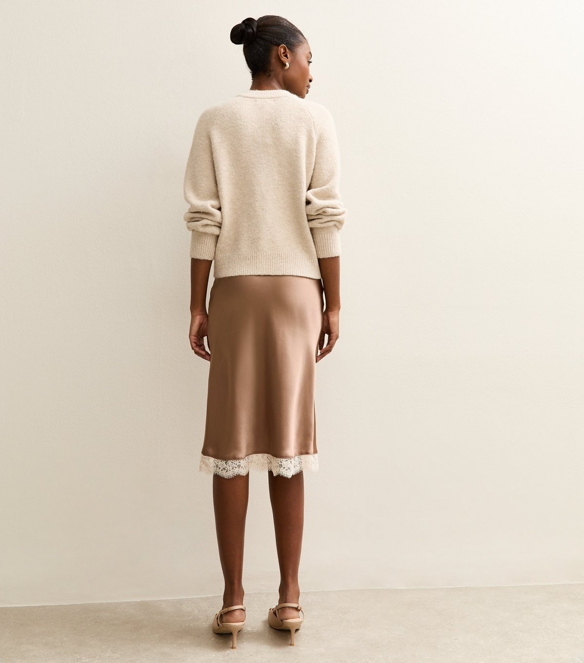 New Look Women's Mink Satin Lace Trim Skirt New Look - 4