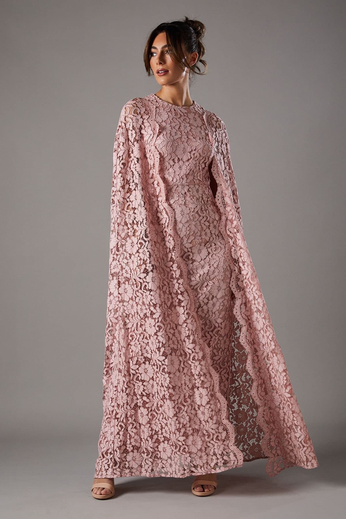 Coast Coast Women's Lace Cape Gown in Blush