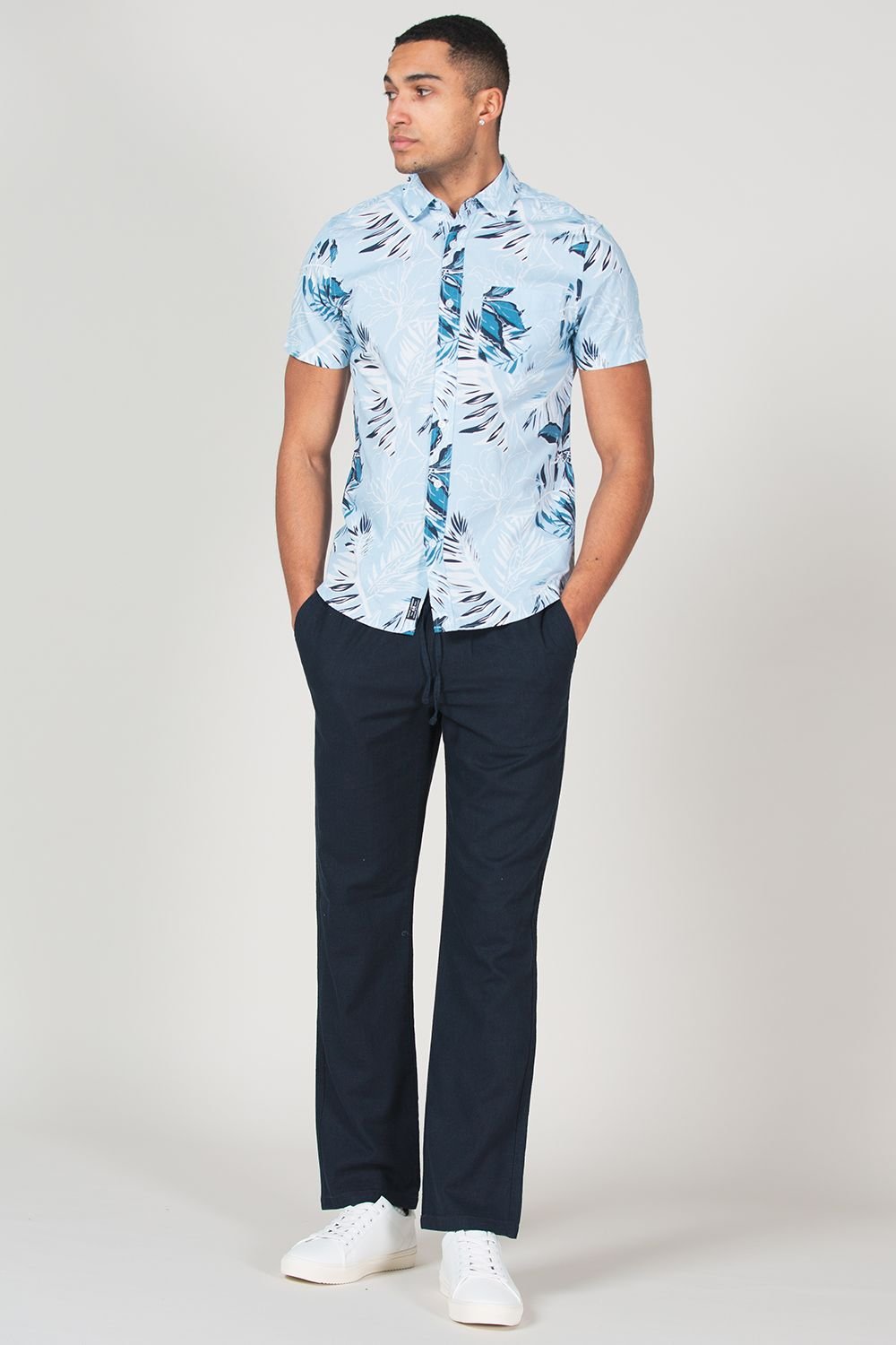 Tokyo Laundry Tokyo Laundry Men's Linen Blend Straight Leg Trousers in Navy - 3