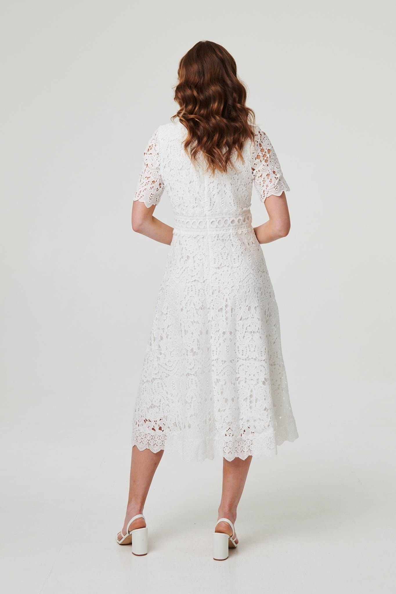 Izabel London Izabel London Women's Lace Layer Short Sleeve Midi Dress in White - 3