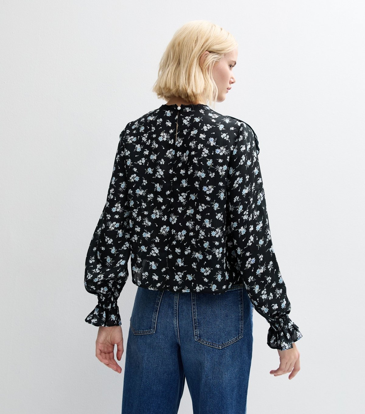 New Look Women's Blue Floral Print Frill Yoke Blouse New Look - 4