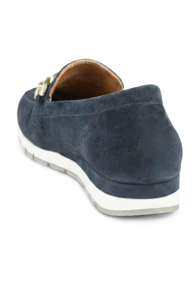 Jones Bootmaker Jones Bootmaker Women's Orsa Leather Chain Detail Loafers in Navy - 3