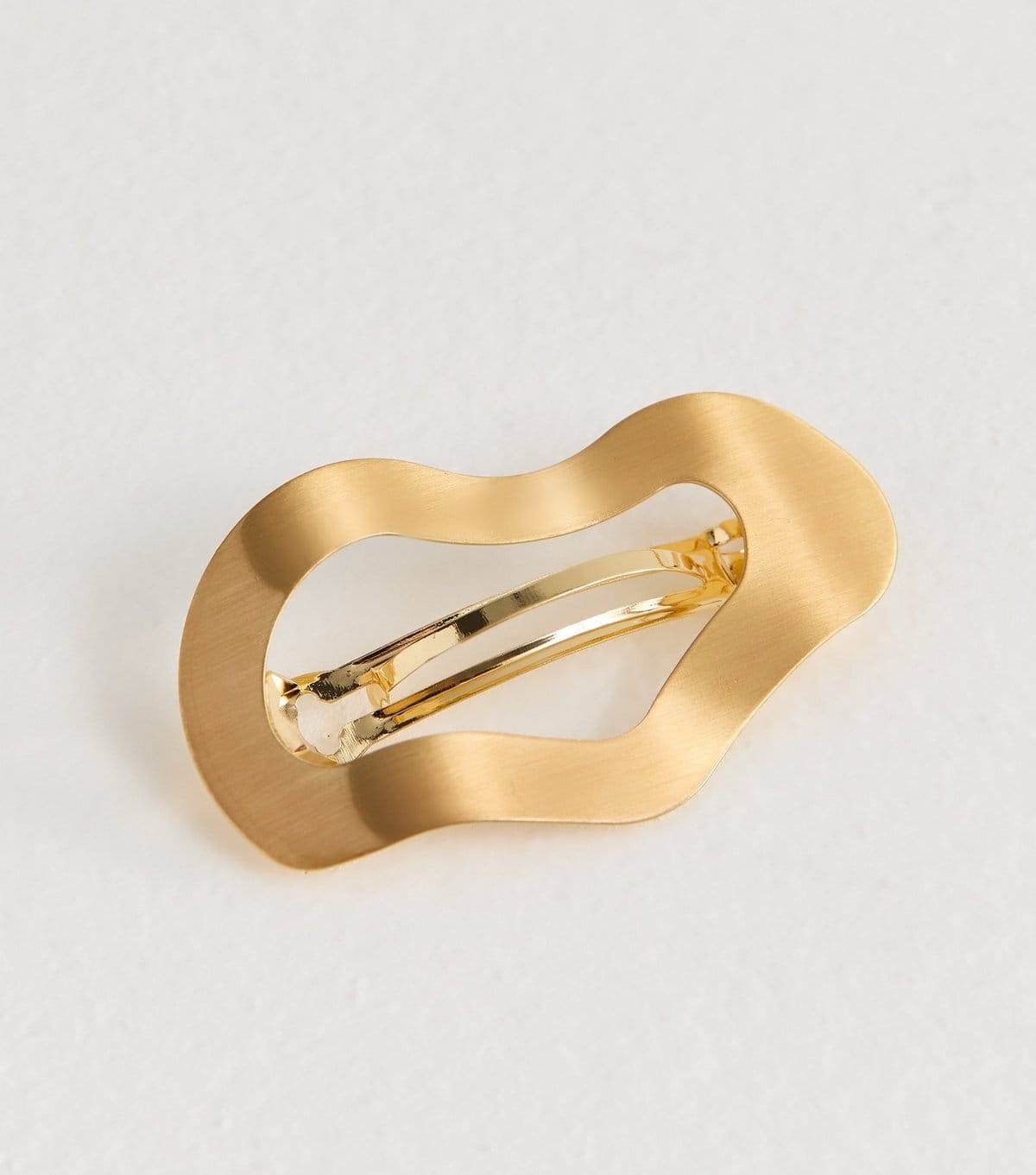 New Look Gold Tone Matte Squiggle Hair Clip New Look - 1