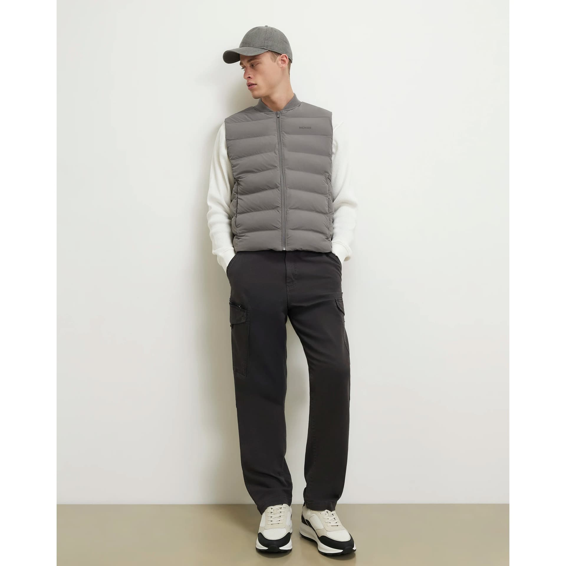River Island Mens River Island Grey Muscle Fit Padded Gilet