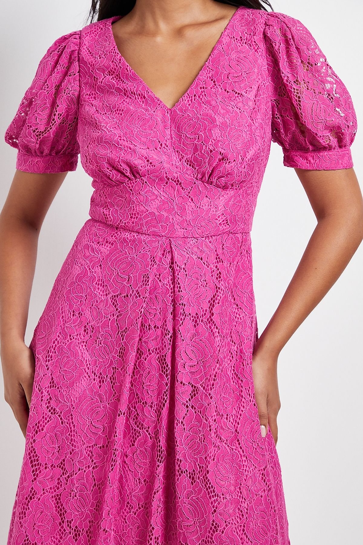 Wallis Wallis Women's Petite Lace V Neck Tea Midi Dress in Pink - 4