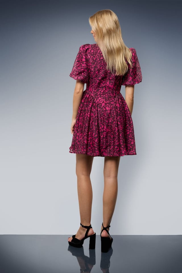 Oasis Oasis Women's Printed Diamante Trim Cap Sleeve Mini Dress in Animal - 3