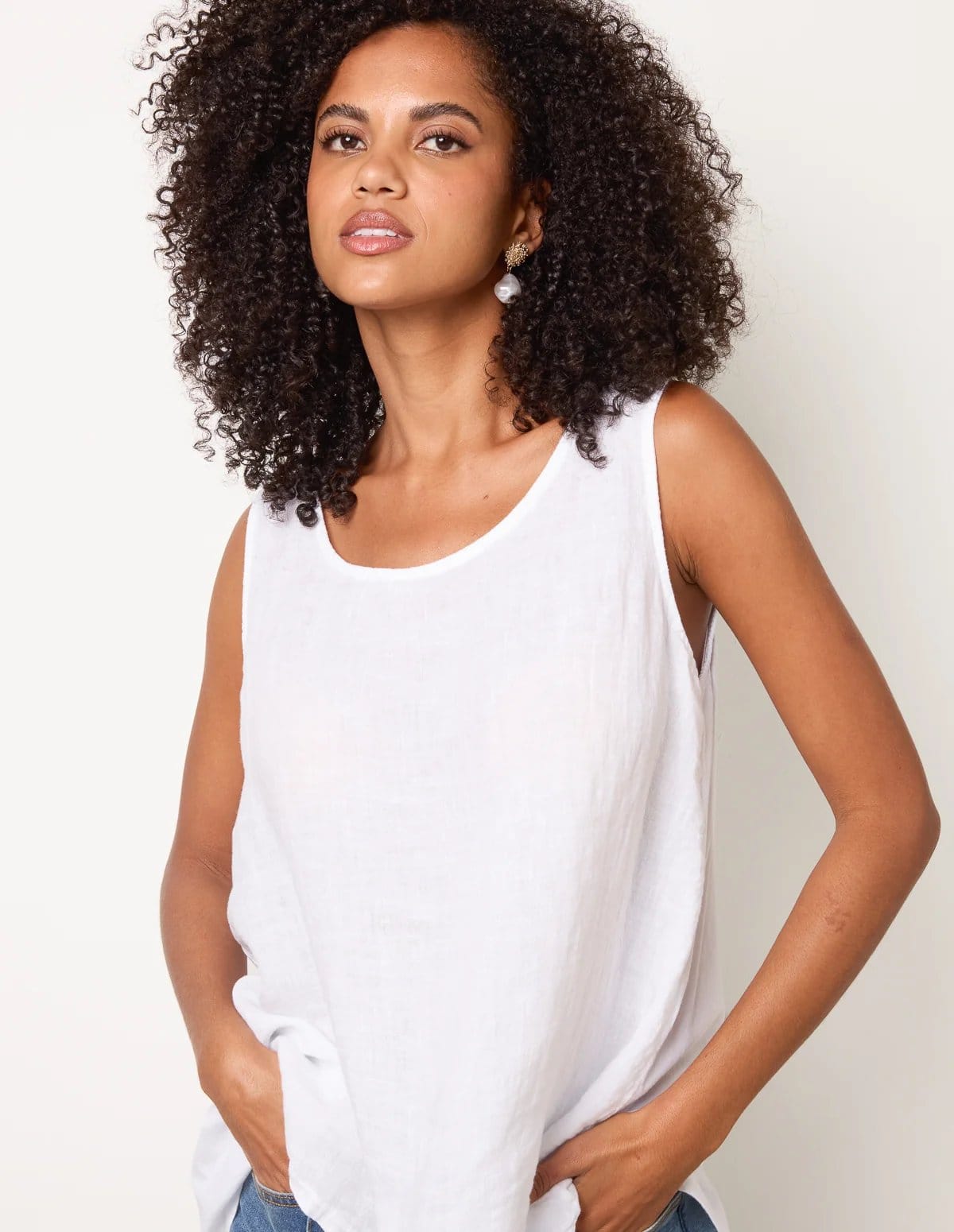 Blue Vanilla Jersey Back Linen Woven Front Sleeveless Top - 4