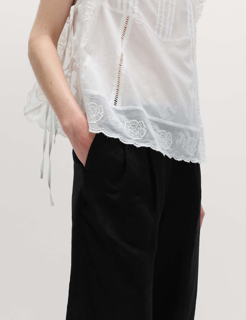 Marks & Spencer M&S Pure Linen Balloon Trousers Black - 3