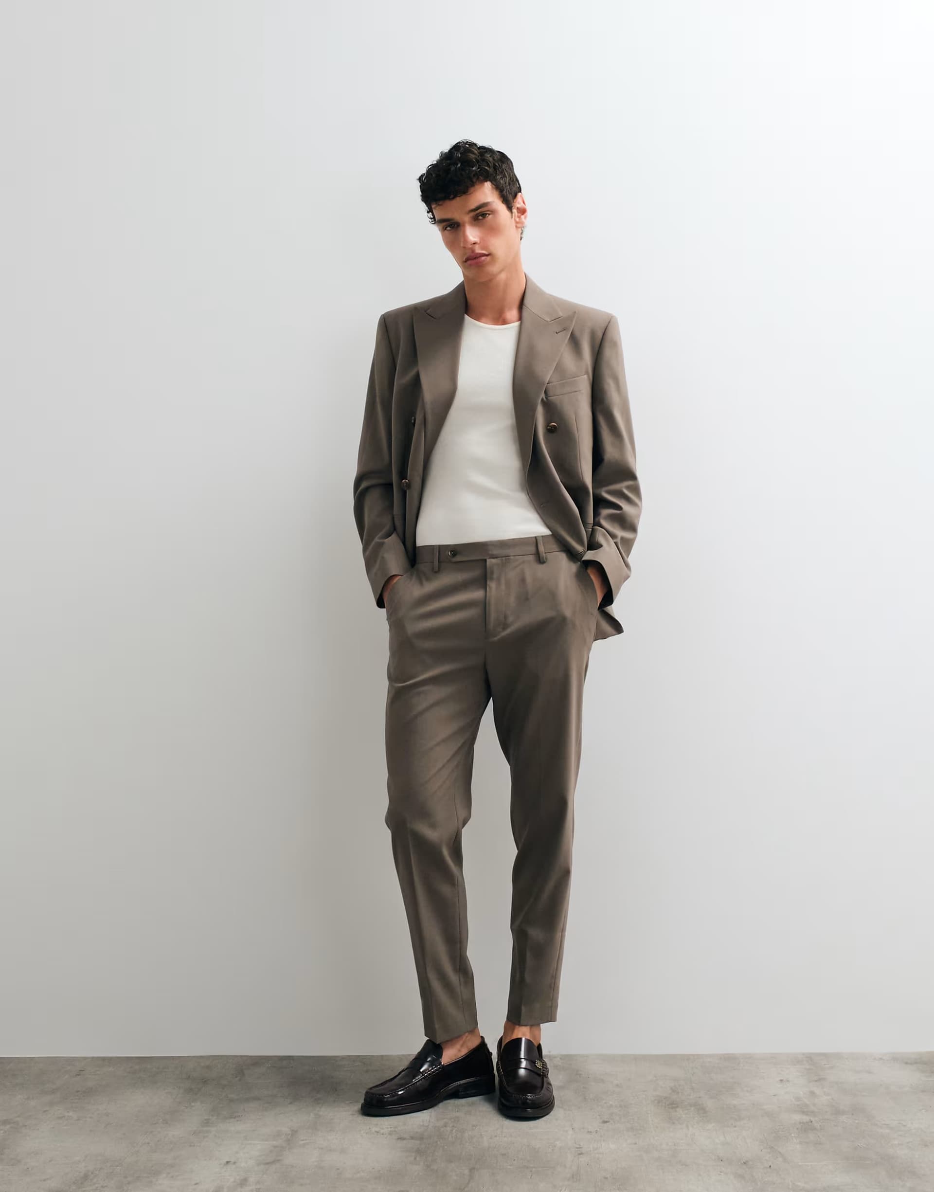 ASOS ASOS DESIGN tapered suit trousers in brown