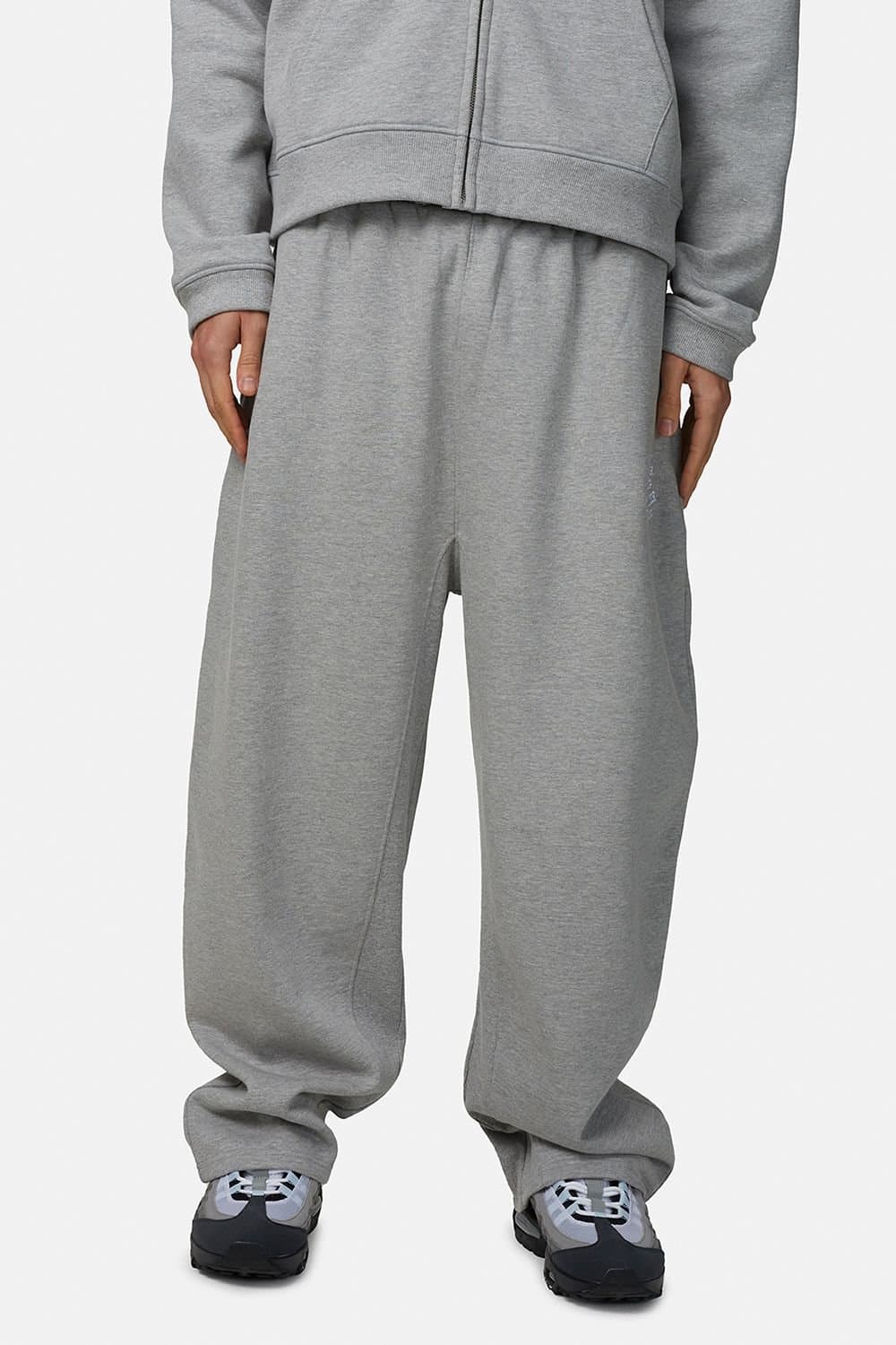 GOOD FOR NOTHING Good For Nothing Men's Baggy Joggers with Embroidered Logo in Grey