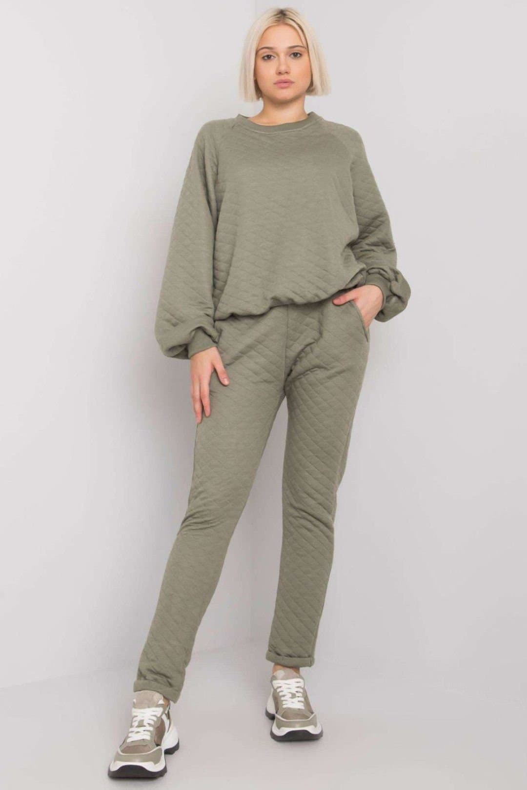 Love Lace Love Lace Women's Quilted Tracksuit Set Sweatshirt & Pants in Green