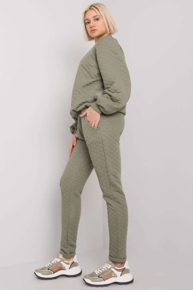 Love Lace Love Lace Women's Quilted Tracksuit Set Sweatshirt & Pants in Green - 2