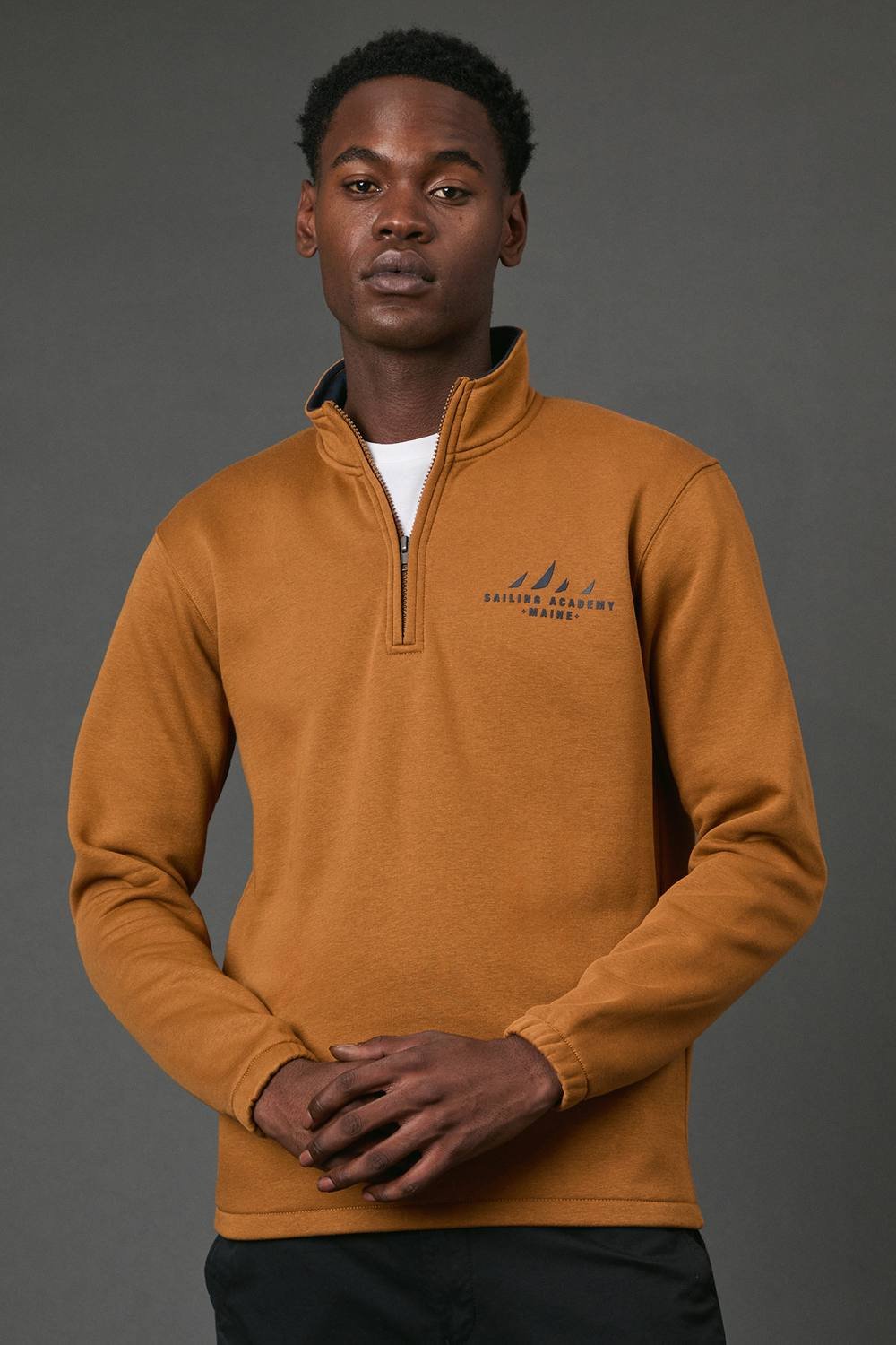 Maine Maine Men's Tobacco Sailing Academy Half Zip Jumper - 2