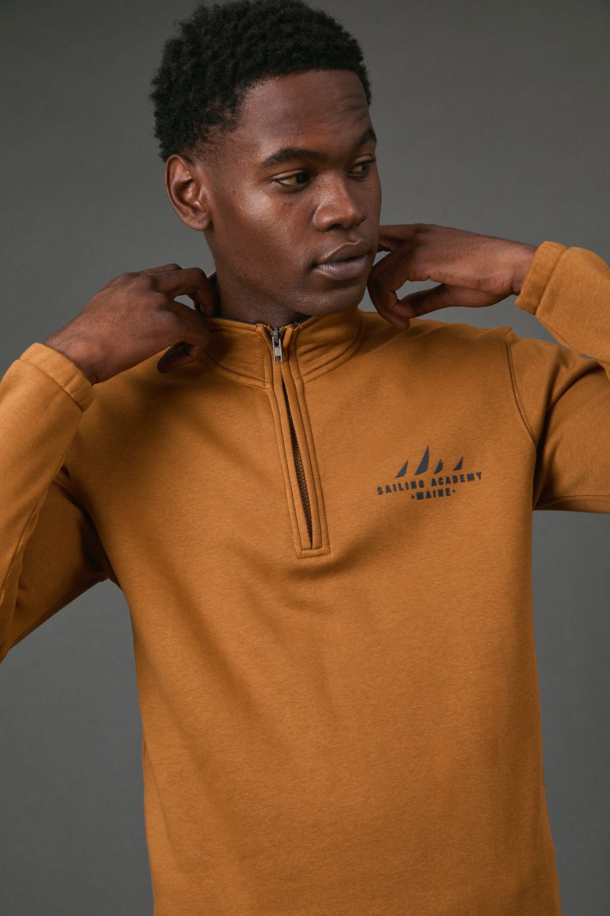 Maine Maine Men's Tobacco Sailing Academy Half Zip Jumper - 4