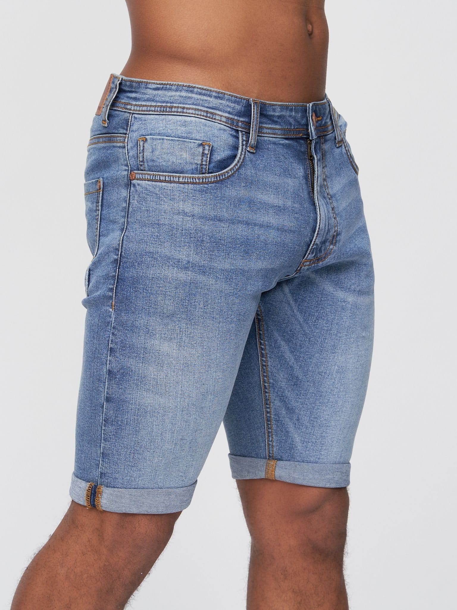 Duck&Cover Duck&Cover Men's Zeki Shorts in Mid Blue - 4