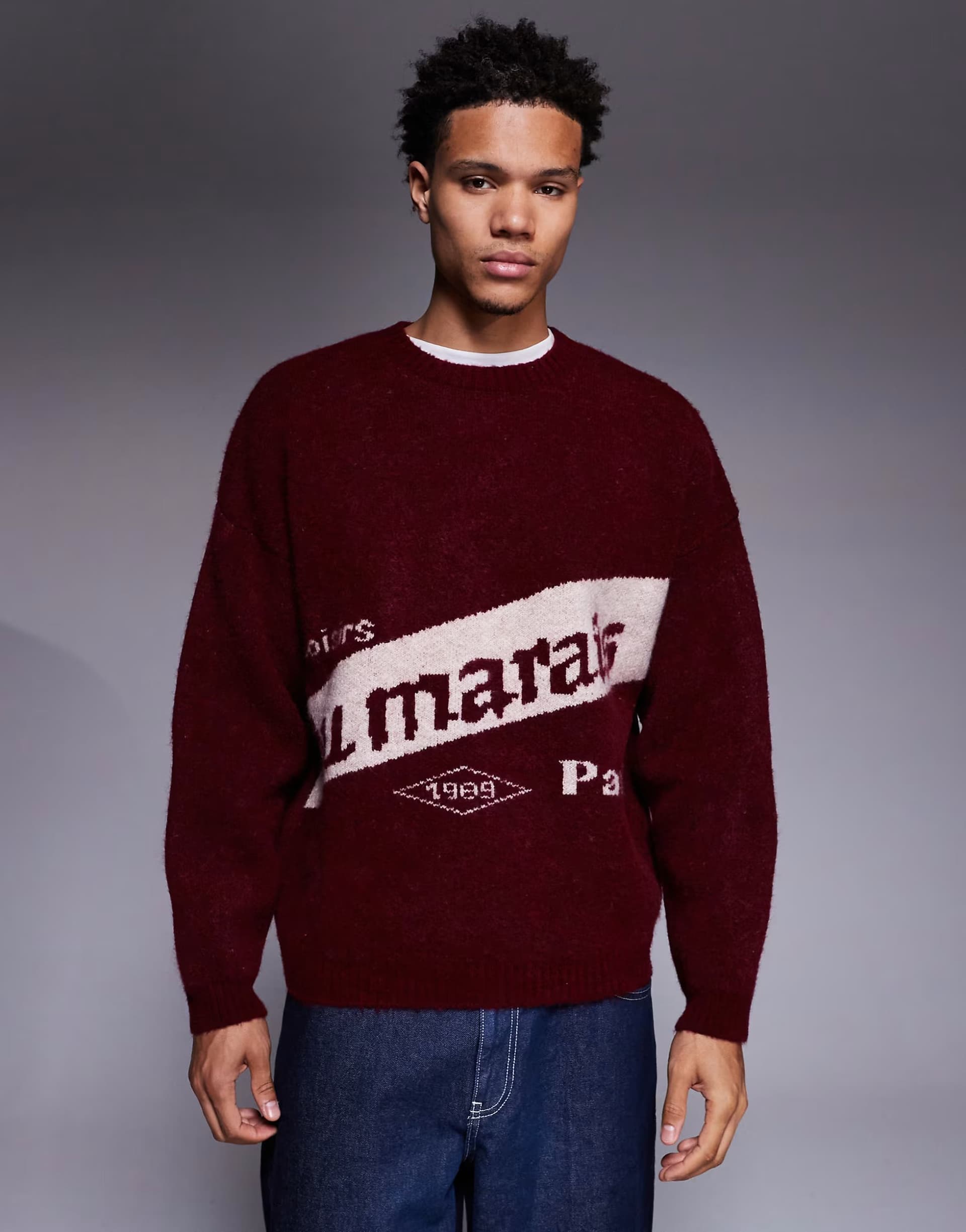 ASOS ASOS DESIGN oversized knitted graphic jumper in burgundy