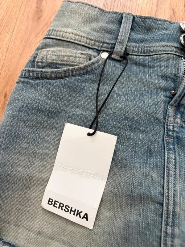 Bershka Bershka Denim Skirt UK size 04 NWT