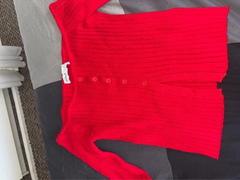 Bershka Red knitted, off the shoulder button up top